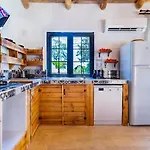 Uezuemlue 2 Bedroom Secluded With Private Pool Hot Tub Kalkan