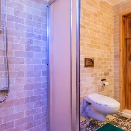 üzümlü 2 Bedroom Secluded With Private Pool Hot Tub Villa *